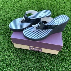 Clarks Black Wedge Shoes Elegant Design